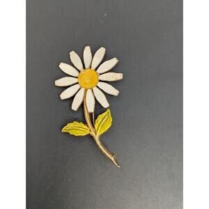 Vintage ACCESSOCRAFT NYC Enamel Daisy Brooch Pin Gold Tone 1960s Flower Power